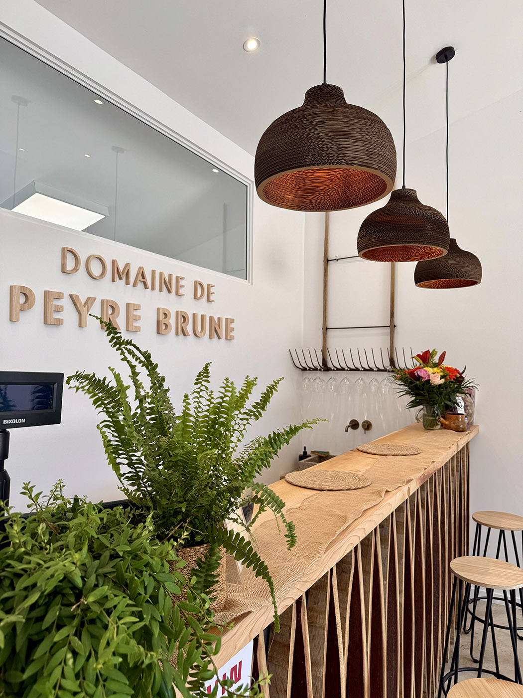 Le caveau Le caveau
